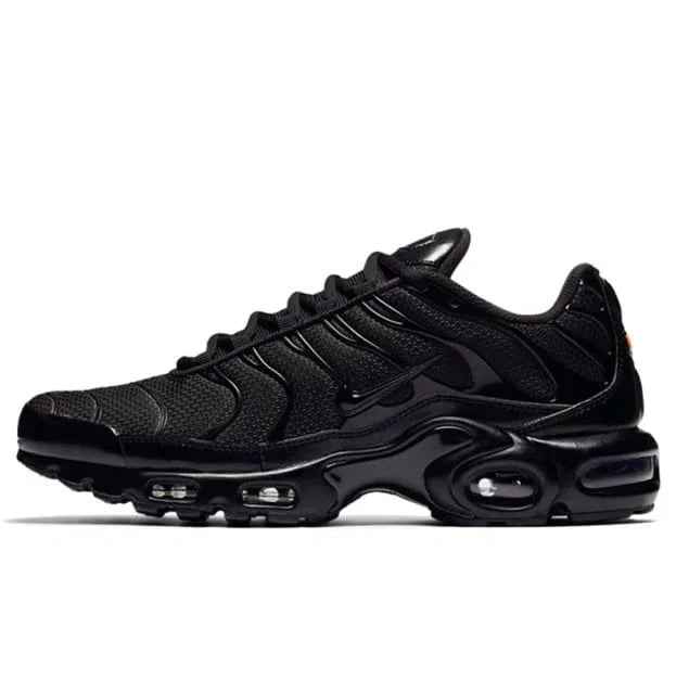 Nike Air Max Plus Triple Black