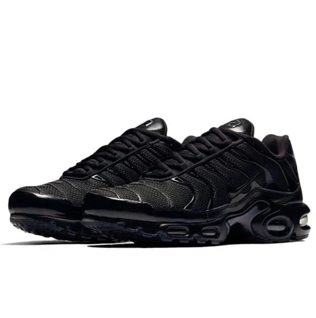 Nike Air Max Plus Triple Black