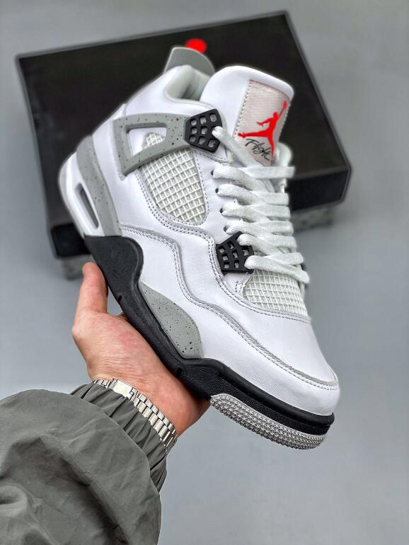 Nike Air Jordan 4 Retro White Cement